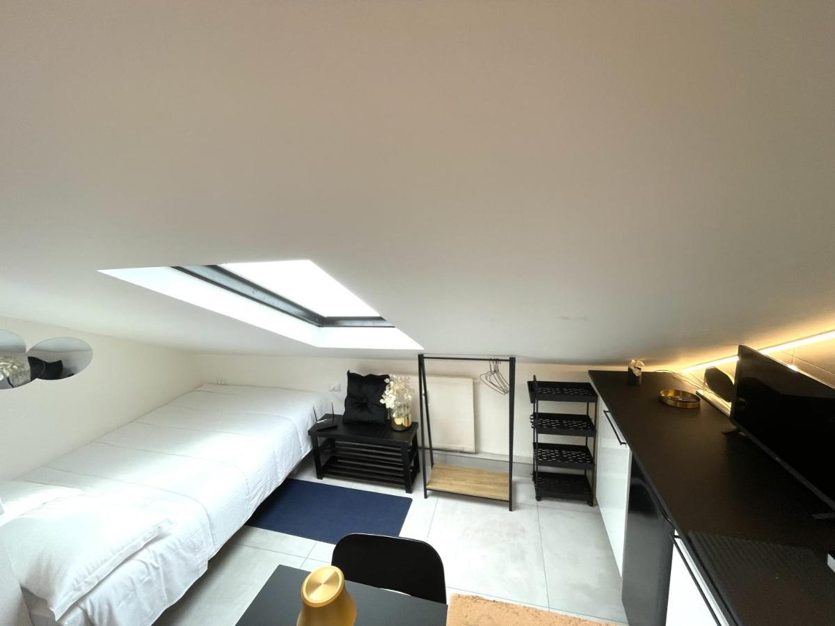 Апартаменти Lovely Mini Attic Рапалло Екстер'єр фото